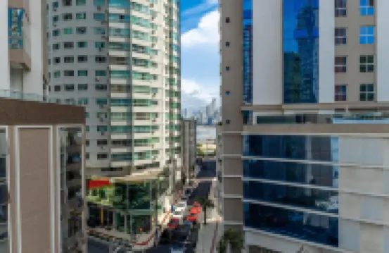 Apartment 160 m From the Big Wheel in BC - Epj0601