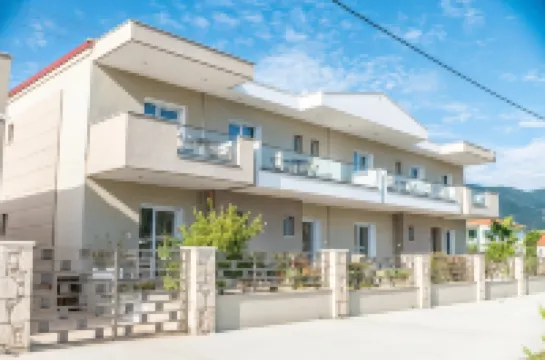 Lagaria Luxury Rooms & Apartments Hotels in Volvi