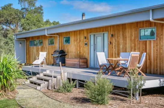 Bruny Island Escapes and Hotel Bruny