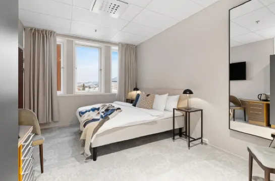 Enter St Elisabeth Hotel & Spa