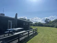 4-bedroom cabin in delightful Sjællands Odde 100m to the beach - 3-Star
