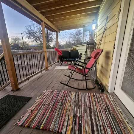 3-bedroom house in Delightful Del Rio, Texas with WiFi , AC. Come take a look.
