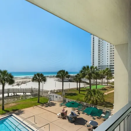 Destin Holiday Beach Resort