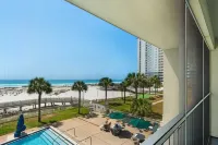 Destin Holiday Beach Resort - Ocean View