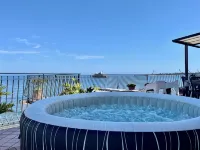 Miriam Sea Front Apartment with SPA - 2-Star
