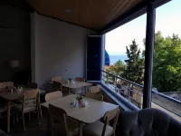 Harbour Otel - breakfast