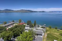 Water Wonderland on Flathead Lake!! AND Winter Wonderland in under an hour!