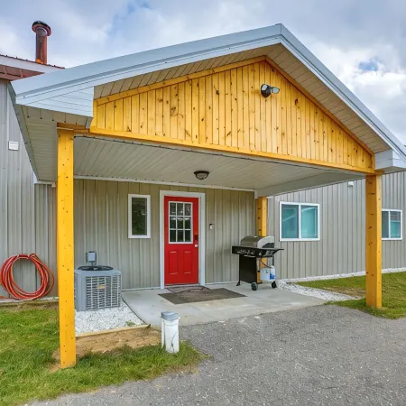 Group Getaway in Cadillac MI W/ Theater Room