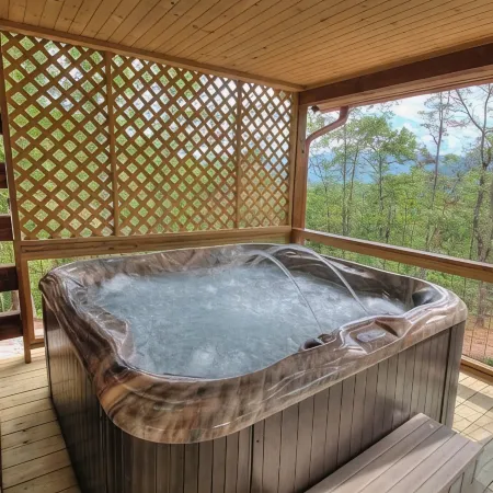 Hilltop Haven - Luxury Cabin w/ Mountain Views - Near NOC, Polar Express, Hiking