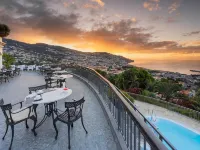 Quinta Funchal Gardens – Adults Only ピコ・ドス・バルセロス展望台周辺のホテル