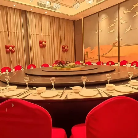 Zhongle Baihua Hotel