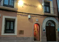 Alojamientos Mundobriga Отели в г. 