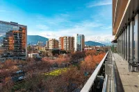 Courtyard by Marriott Santiago Las Condes - Mountain view