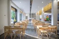 Mount Wuyi Yitian Hotel - 4-Star