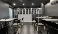 Hua Hin Habitat - bar