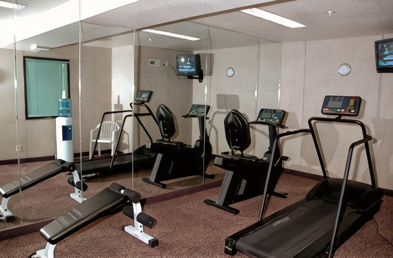Best Western Plus Meridian photo 4
