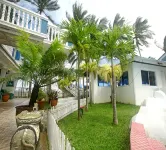 Bolabog Beach Resort - New