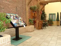 Condo Gardens Antwerp Hoteles cerca de Museo Het Steen