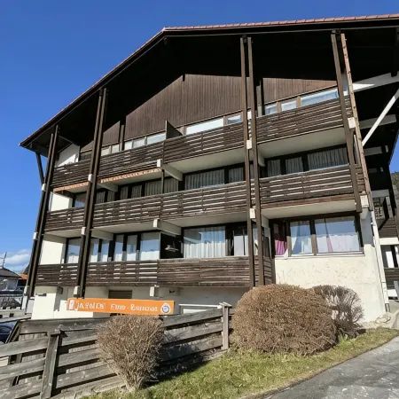Central apartment with balcony directly on the hiking trail - Alpenperle Tegernsee