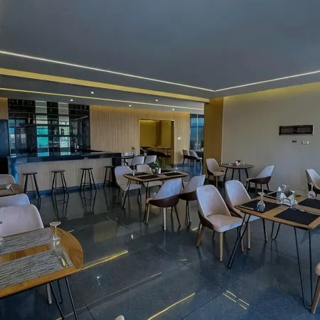 Bella Casa Hotel
