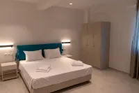 Aquamarine Villas - balcony