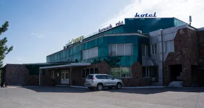 Hotel "Sapsan" Hotele w: 