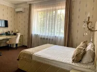 Oscar Hotel