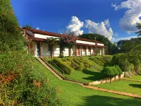 Hotel Pontal de Tiradentes - parking