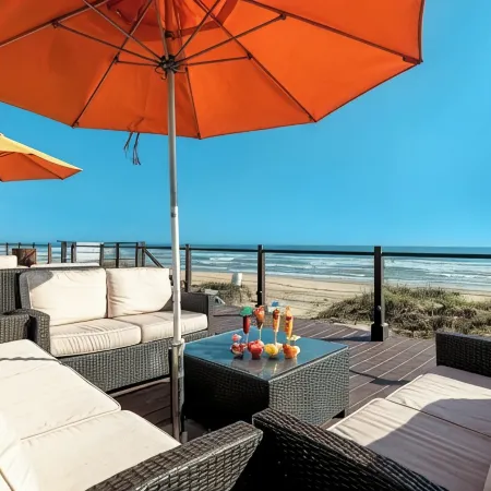 Stunning New Condo Direct Ocean & Pool Views! Bahia Mar Resort!