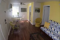 DOWNTOWN COZY APARTMENT