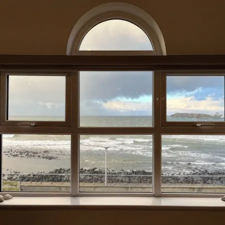 Sound of the Sea - Portrush Apartment