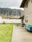 Spacious 4-bedroom house 5 minutes from beach - Wifi