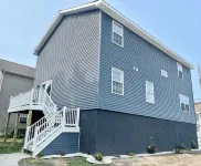 Exclusive Shore Home- Fifa World Cup Hosting with 5 Bedrooms, AC, WiFi & Parking - 4-Star