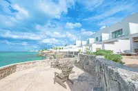 3 BR Oceanfront Beach House with Private Pool Gated Community Staircase to Ocean - Villas