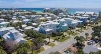 Sun City Crystal Beach 6-SEAT STREET LEGAL GOLF CART COMES WITH THIS RENTAL!!! - Private Pool