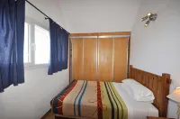 Apartamentos Sabica - parking