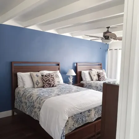 Family friendly condo located in Pineapple Village. Hotels in Frydendal