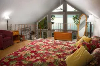Victorian ocean front cottage on the shores of the highest tides in the world. - 3-Star