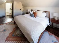Zion and Bryce Getaway! Family-Friendly, Firepit + Private Backyard - Wifi