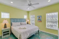 Breathtaking Beachfront Ocean Views! Private Pool/Beach Access/Elevator/Sleeps14 - 4-Star