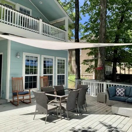Lakefront on South Grand with Private Dock! Sleeps 8, 4 Bath - 2 full & 2 half