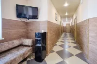 Sonya Family Hotel - ที่มีสระว่ายน้ำ