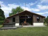 Maison en Pleine Nature Proche Océan - Jacuzzi 5 Places - 3-Star