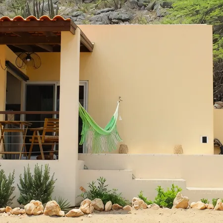 Transhi by Cunuc'i Cristi, we are completely off-the-grid, ground with nature!