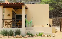 Transhi by Cunuc'i Cristi, we are completely off-the-grid, ground with nature! - Wifi