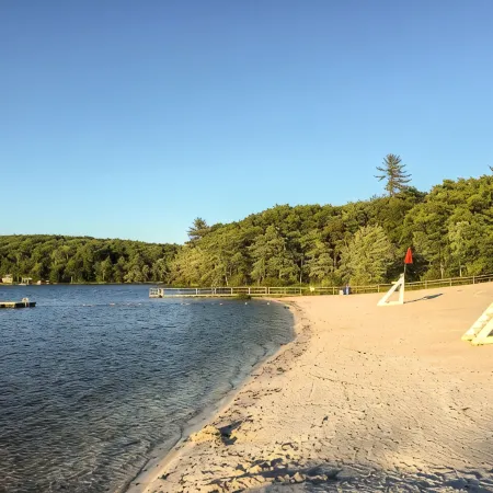 Eclectic Family Poconos Escape! Skiing 5Min Away! Firepit, Near Woodloch/Winery!