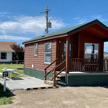 Cozy cabin in delightful Kemmerer with AC, WiFi