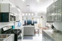 Luxury Home away from Home