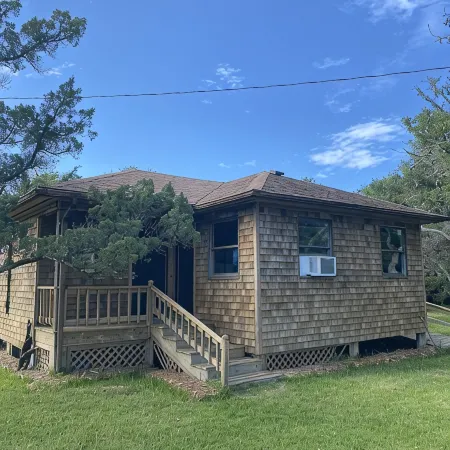 Our Lucky Charm is a cottage on the waterway in Hatteras Village