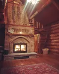 Quiet Lakeside log cabin with teaching/studio space available for retreats. - Chalets